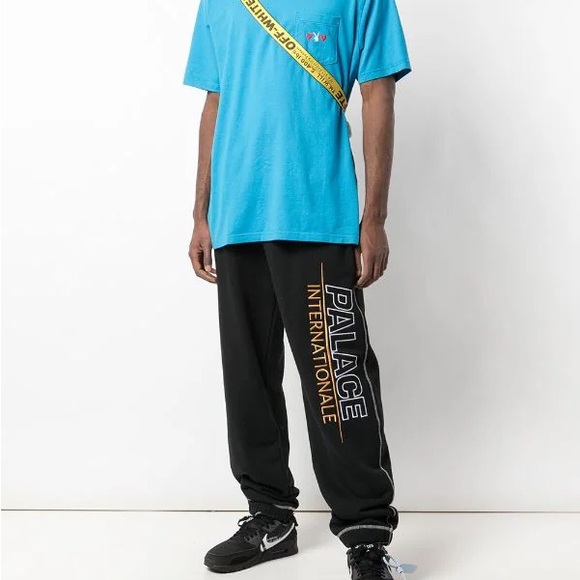 Supreme X Playboy Bunny - Picture 2 of 8